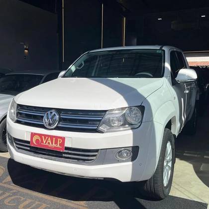 VOLKSWAGEN AMAROK 2.0 HIGHLINE 4X4 CD 16V TURBO INTERCOOLER DIESEL 4P AUTOMÁTICO VOLKSWAGEN AMAROK 2.0 HIGHLINE 4X4 CD 16V TURBO INTERCOOLER DIESEL 4P AUTOMÁTICO